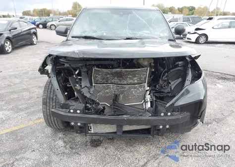 2020 Ford Police Interceptor Utility z USA, uszkodzony, nr VIN 1FM5K8AB1LGD01477